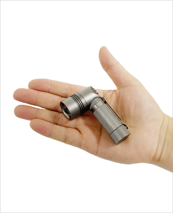 JL Ready-to-go Portable Flashlight w USB Charger